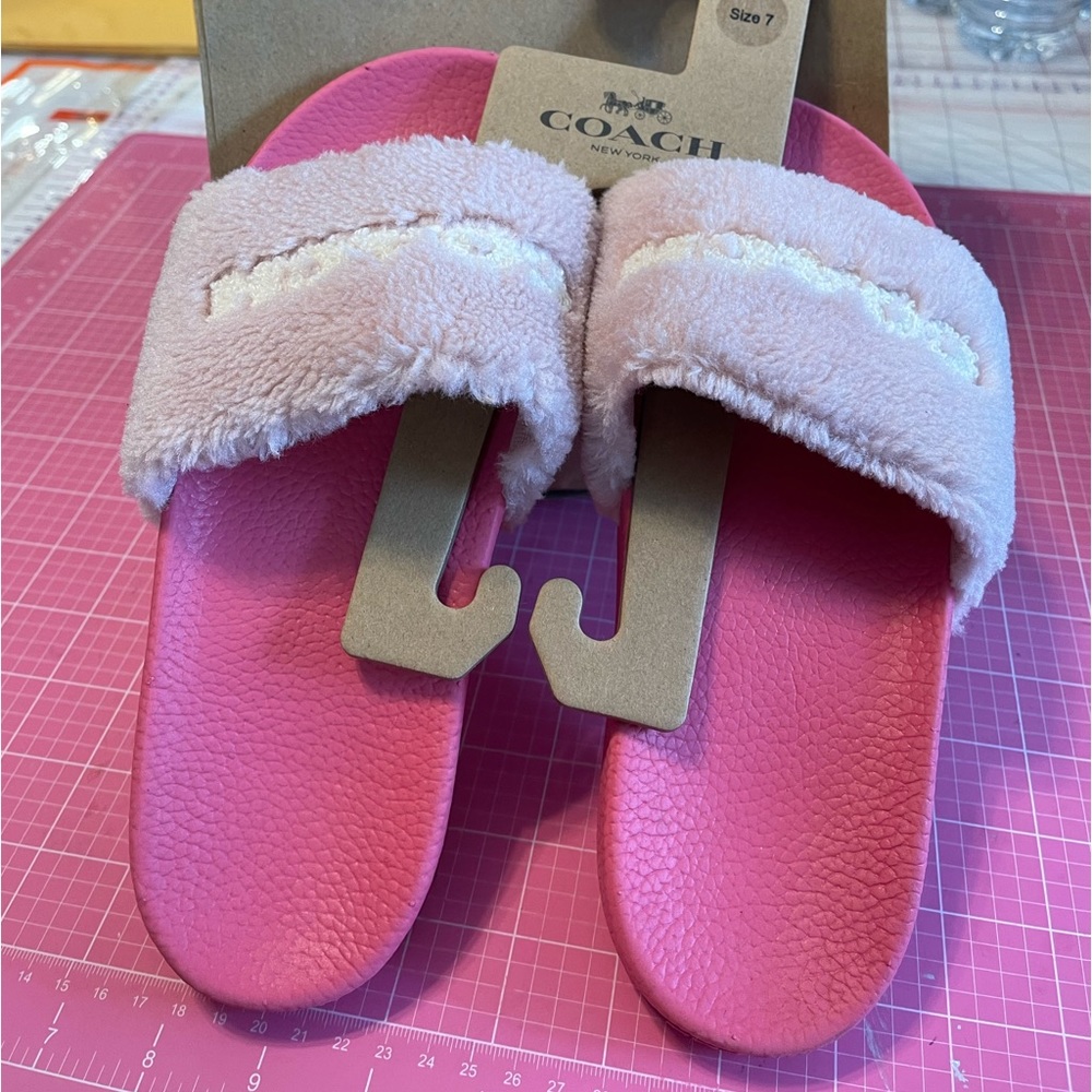 Brand new with tags coach sport slides pink size 7 still in the bag - Picture 7 of 8